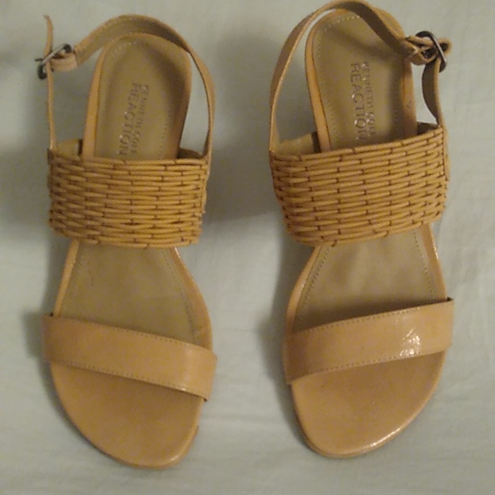 Kenneth Cole Reaction wedge sandals